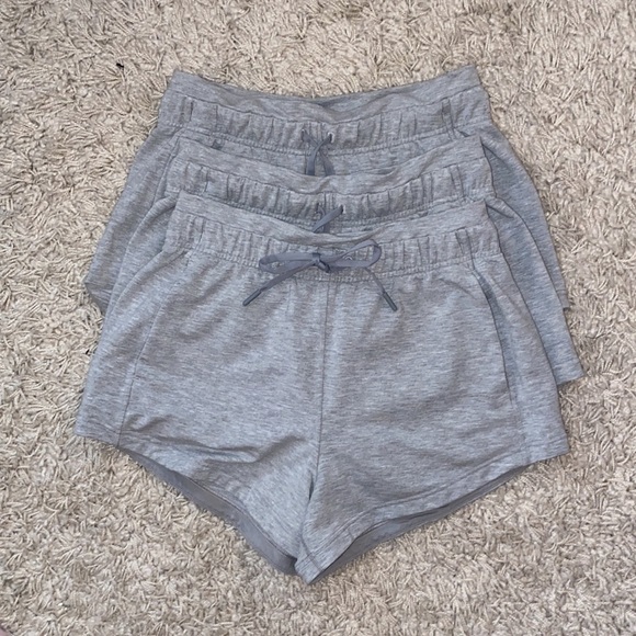New Lululemon Inner Glow Short 3" * Modal size 6 Heathered Core Light Grey - Picture 7 of 11